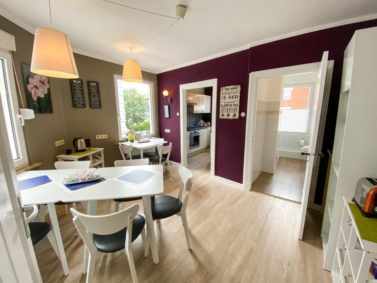 Villa Hanseart Luebeck - Privatzimmer In Zentraler Lage Zewnętrze zdjęcie