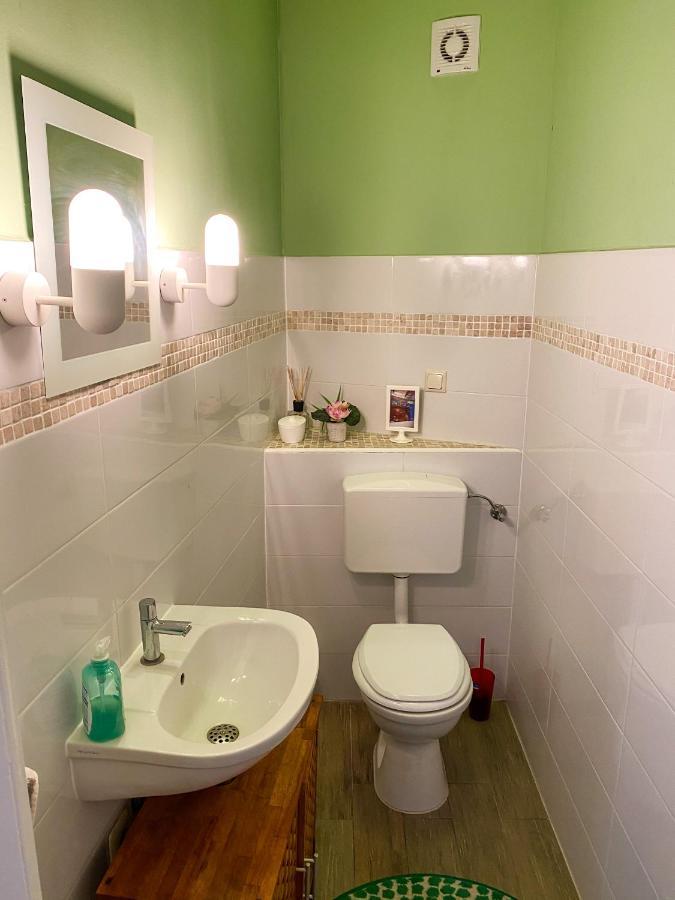 Villa Hanseart Luebeck - Privatzimmer In Zentraler Lage Zewnętrze zdjęcie